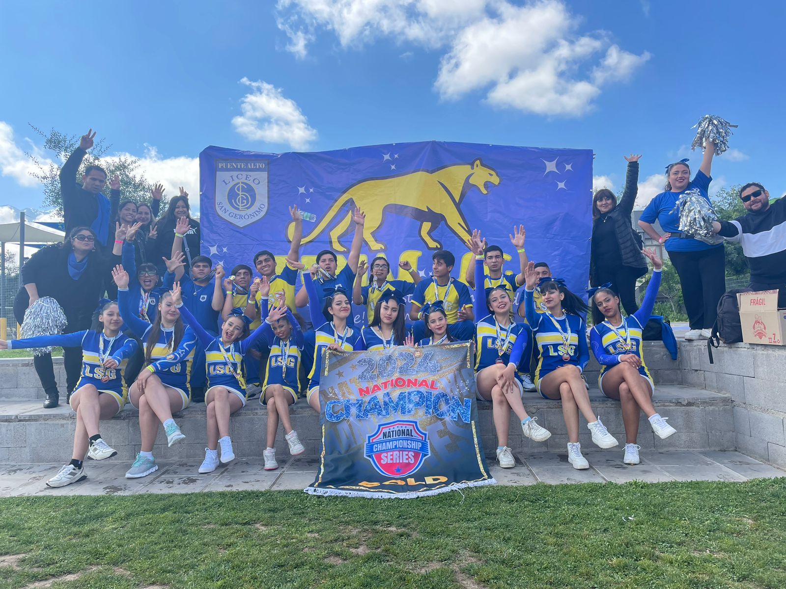 EL LICEO SAN GERÓNIMO GANÓ CAMPEONATO DE CHEERLEADER